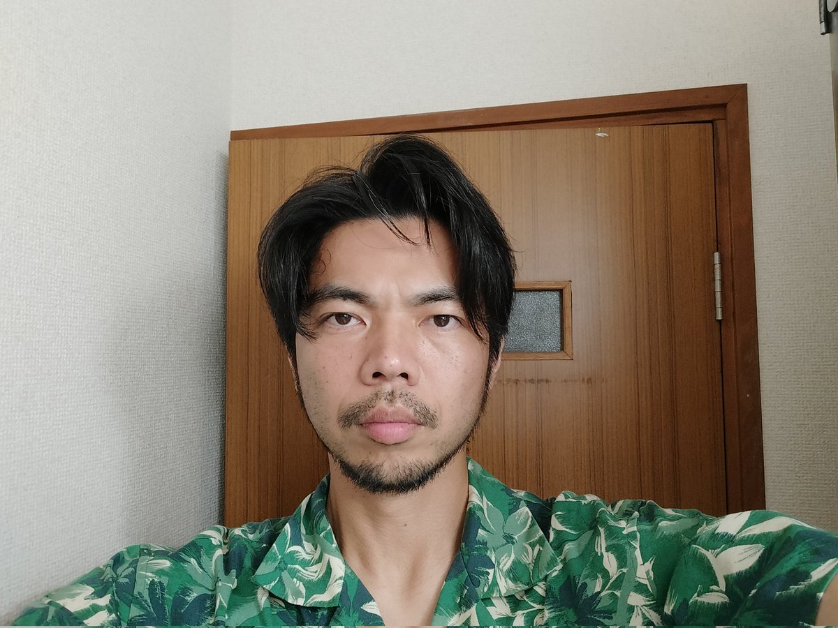 まです(´◡` )♩ 毎日真顔 1770