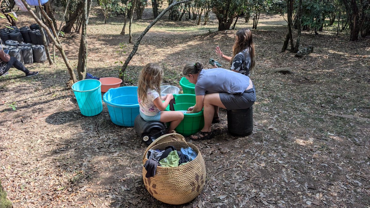 ChrisLDutton's tweet photo. Summer camp for our daughters at our research camp in Kenya... washing clothes by hand is a big part of the experience. 💪 https://t.co/d8JVbyE1lG