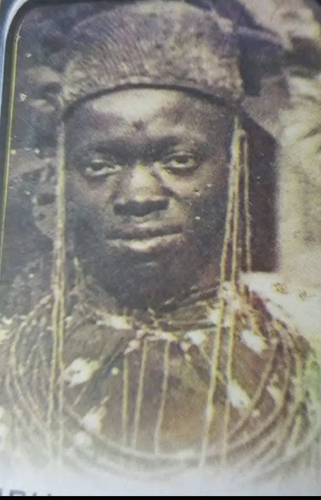 Ovbiedo_'s tweet photo. This is the authentic history that Igbo-Biafra supporters are trying to erase. https://t.co/gMLoBSABPA