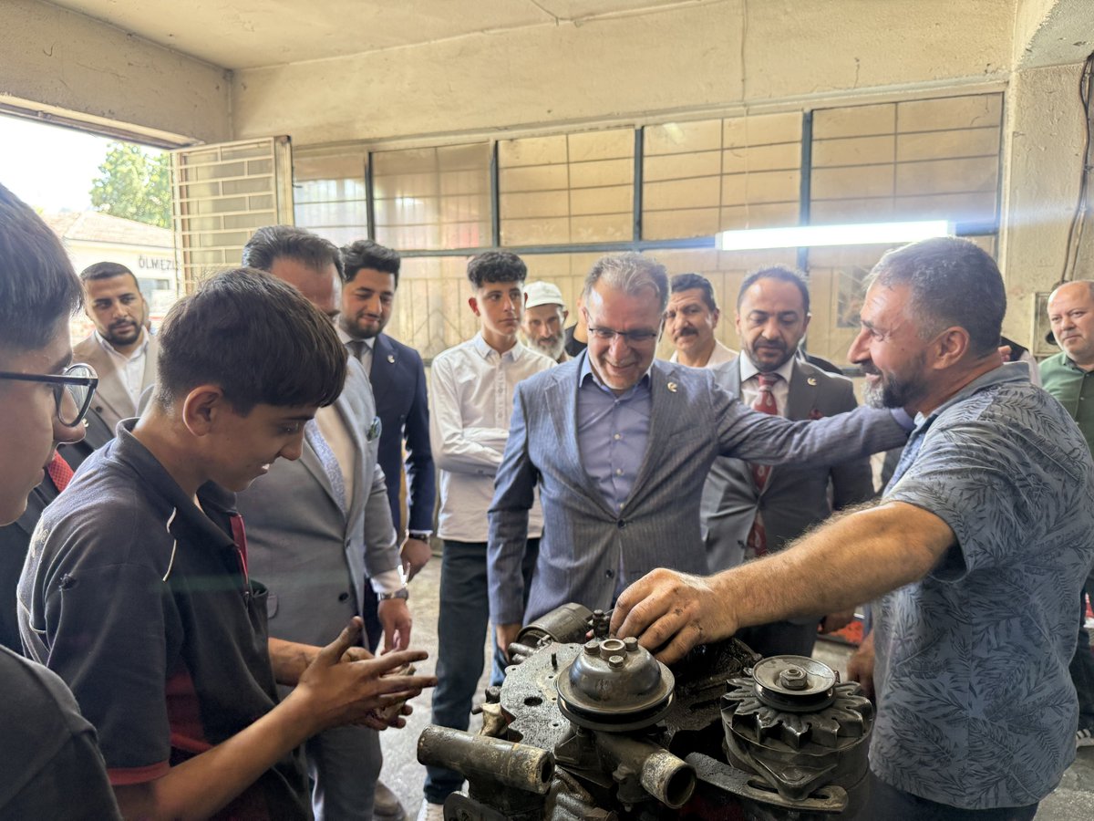 rprefahankara's tweet photo. Teşkilat Başkanımız Nureddin Gül, İl Başkanımız Melih Güner, MKYK Üyelerimiz Ferhat Uysal, Av.Mustafa Karadağlı, Av.Metin Gürcü, Mehmet Yavuz , Ankara İl Yönetim Kurulu Üyelerimiz ve Sincan İlçe Teşkilatımız;

Sincan Sanayi esnafını ziyaret etti..
Bol bol üye yaptık.. Hayırlı olsun..