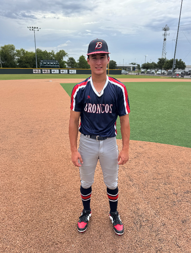 FiveToolTexas's tweet photo. F: BA Broncos 10, Next Gen Athletics 1
PoG: @MatthewYoung_TX 1-2, RBI, R | 2 IP, 5K https://t.co/FeTFsErCDH