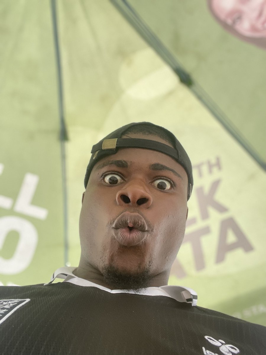 waggydey4you's tweet photo. I register new Glo SIM card this evening, Naso dem wire me free 90gb 🥳 https://t.co/xybNF0WJyZ