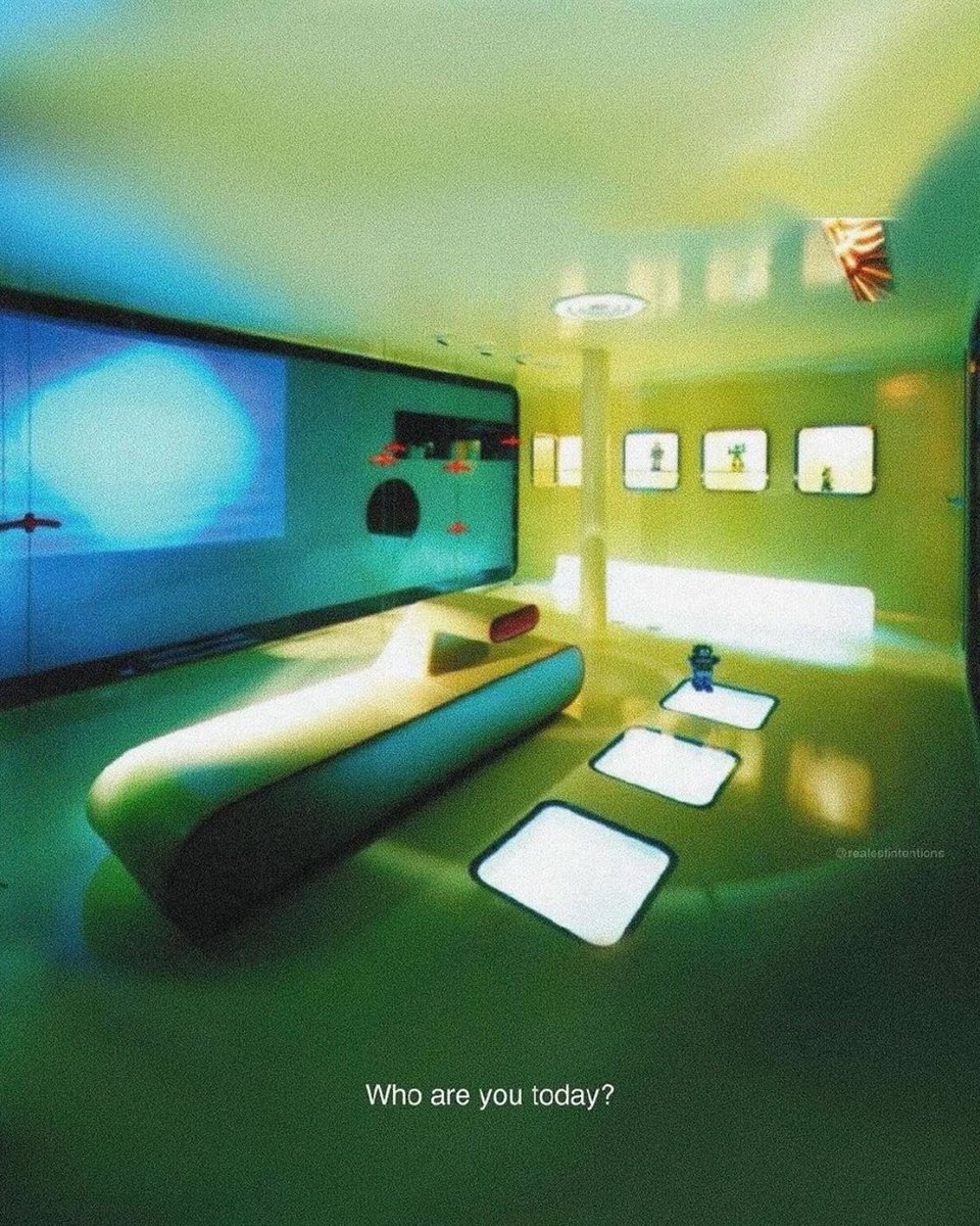 AshkPunk's tweet photo. gen x soft club https://t.co/GXD6c21nRp