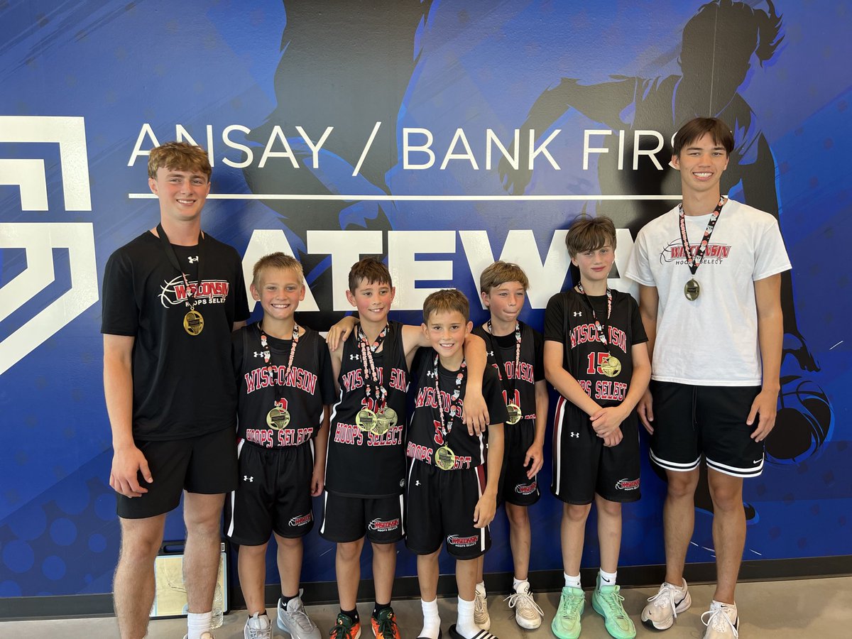 Wisconsin Hoops Select tweet media