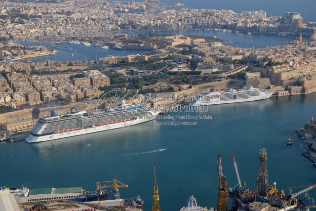 Shipguru's tweet photo. #birdseyeview of #celebritycruises #cruiseliner #CELEBRITY_SILHOUETTE #berthed at #grandharbourmalta - 06.07.2013 - https://t.co/nfgboxc3g3 - NO PHOTOS can be used or manipulated without our permission @CelebrityCruise @Valletta_Port @CruiseIndustry @CruiseHive @worldshipsoc https://t.co/bWvfnkhsL1