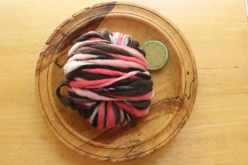 thefinelime's tweet photo. #selfstripingyarn always makes me happy - because I am terrible about weaving in my ends! This skein is #handspun from 100% #bflwool (which is silky soft stuff!)
https://t.co/okKaNaktpa via @Etsy https://t.co/lxU3F6AkWr