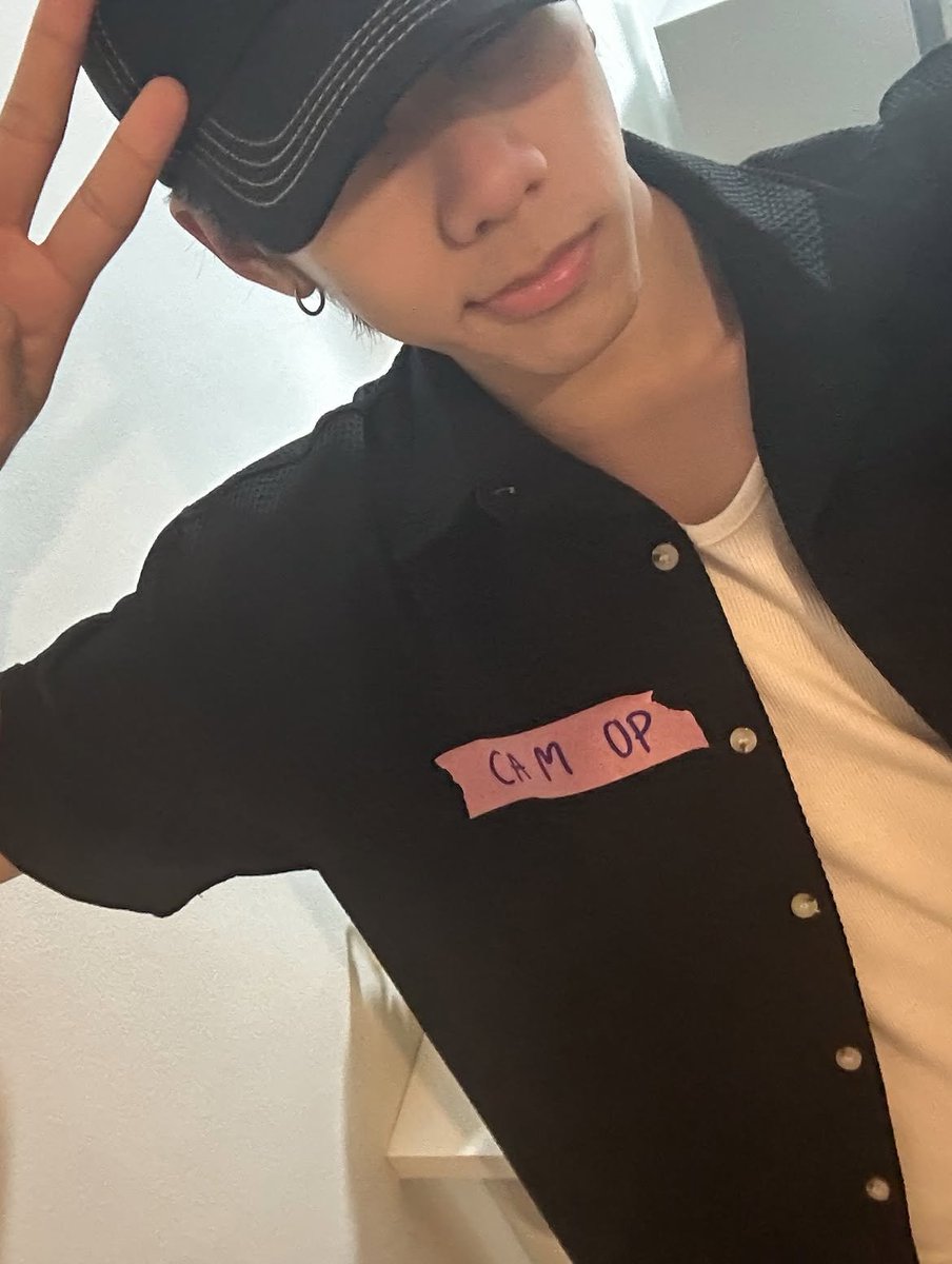 willestlykn's tweet photo. the fact that tui is a communication innovation student majoring in acting and directing for film is so amazing 🥹🫶🏻 proud of tui sm <3

#TuiChayatorn #PeachAndMeSeriesEP1 https://t.co/20Ewp5KW0m