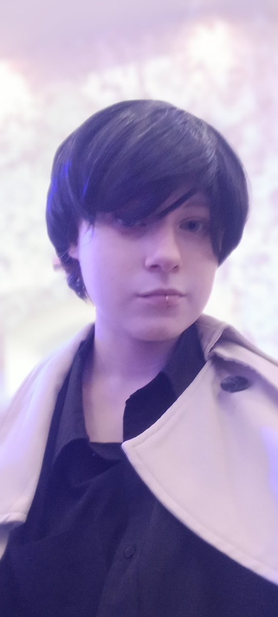 Dipper_Const's tweet photo. What do you think of this cosplay? Idk, could be better, but the seller lied. It was supposed to be a white coat, not "peachy khaki" as they claimed after I asked about the color.
#cosplay #KimDokja #orv #orvcosplay https://t.co/jjGT3Sl8zs