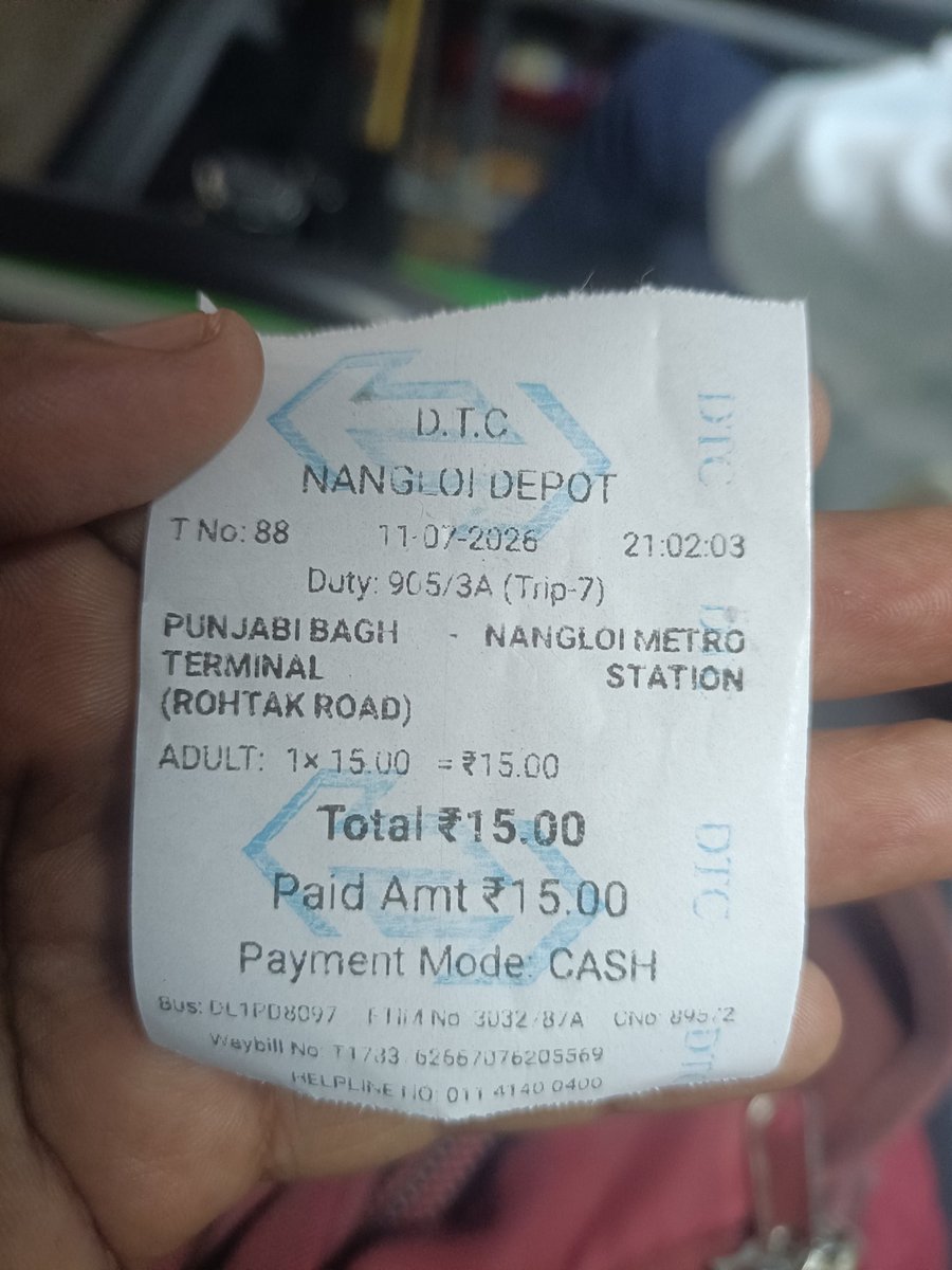 VISHALK94285509's tweet photo. @dtchq_delhi Maharaja agrsense hospital se Lokesh cinema 15 ticket  hai conductor Ne Nangloi metro ki Kat de di bola to kara kar de complaint mein https://t.co/aj2ZA4s1rZ