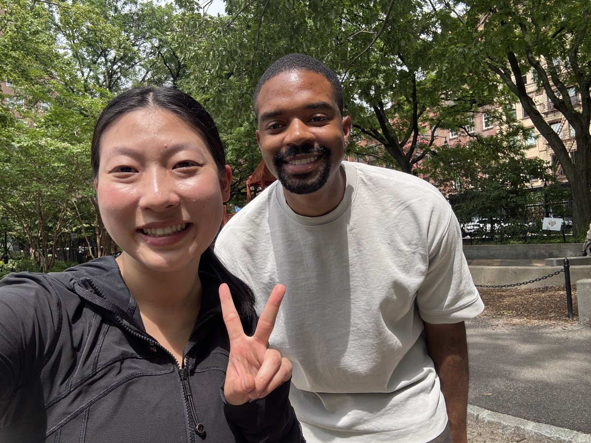 Julia Li tweet media