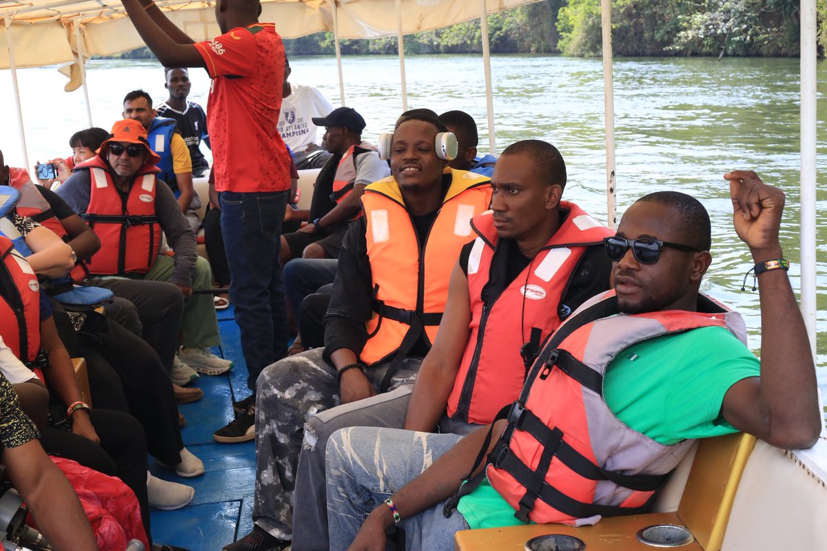 ugbadminton's tweet photo. Beyond the competition. 🌍🏸

Our international athletes took time to experience one of Uganda’s greatest treasures—the Source of the Nile in Jinja. A day of culture, relaxation, and unforgettable memories beyond the badminton court.

🇺🇬 Welcome to the Pearl of Africa! https://t.co/EbkPQZNyDR