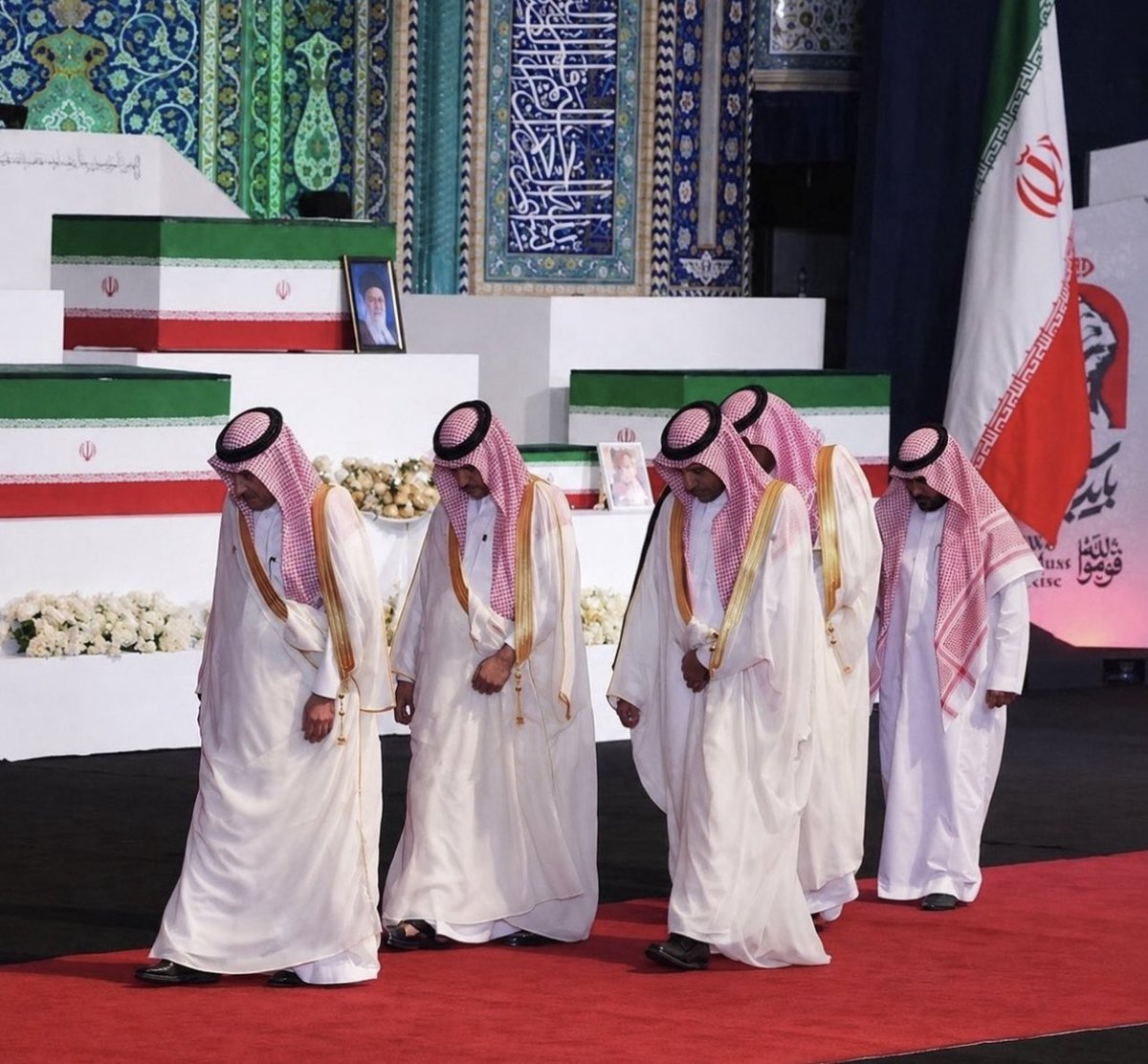 M___R1212's tweet photo. تخيل هذا حالهم ويعايرون الدول بإيران 
أنت واصل مرحلة غلط حتى تعاير الحوثي بإيران 😂 https://t.co/2AZDvd3v66