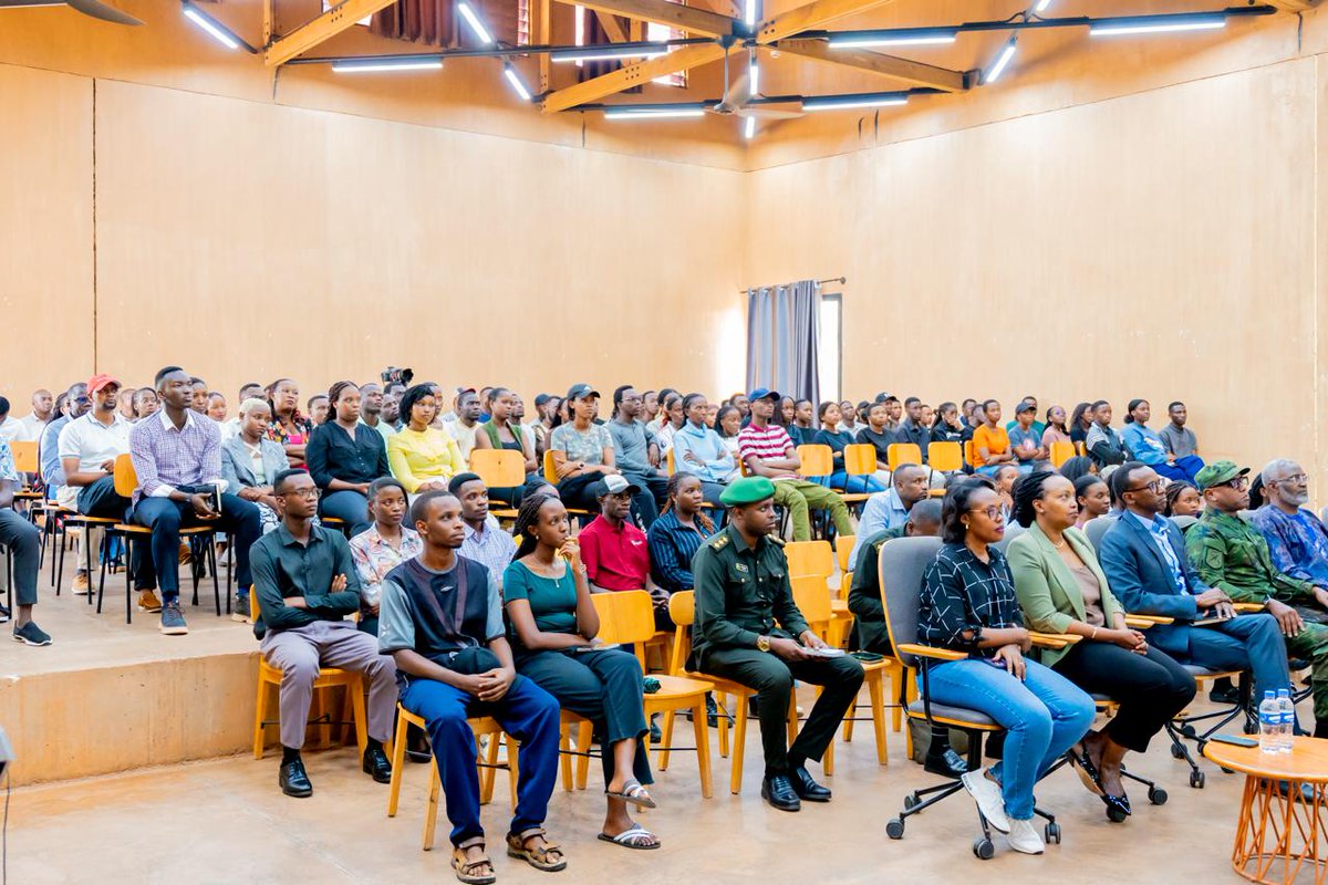 RICA_Rwanda's tweet photo. #Kwibohora32: Yesterday, we were honored to host Brig Gen Patrick Karuretwa, @RwandaMoD's Spokesperson, for an insightful lecture on Rwanda’s Liberation history and journey. We thank our guest speaker for his powerful delivery, which inspired our students to embrace patriotic values and play their part in sustaining Rwanda’s post-liberation achievements.
