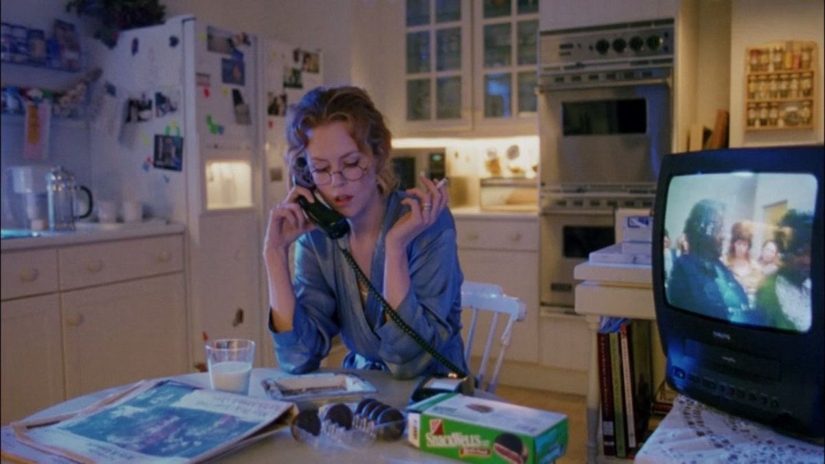 castcredits's tweet photo. Nicole Kidman in ‘Eyes Wide Shut’ (1999) https://t.co/vhq0y8NqTh