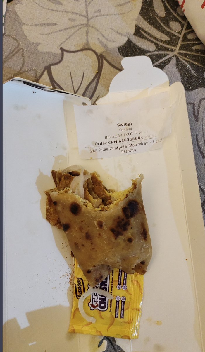 connect_manas's tweet photo. First order on Toing, &amp; they delivered a non-veg roll with a veg tag. This isn't just a mistake it's a serious breach of trust that can hurt one's religious and ethical beliefs. Safe to say, it was also my last order. @Swiggy @faasos
#FoodSafety #ConsumerRights https://t.co/0heSmxoqLJ