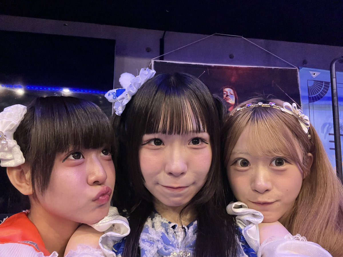 i_k_D1998's tweet photo. #ゼロキョリハーツ #日向えいる #長峰るあ #うるなの
 #えいるん静かにして
 #がんばるあちゃん
  #うるきゅんなのちゃん

ミニキョリハーツに囲まれるなの嬢
あまり見ない組み合わせでお気に入りですね！今日も今日とて楽しませてもらったよー！ありがとう😊 https://t.co/xpjAVRH7ca