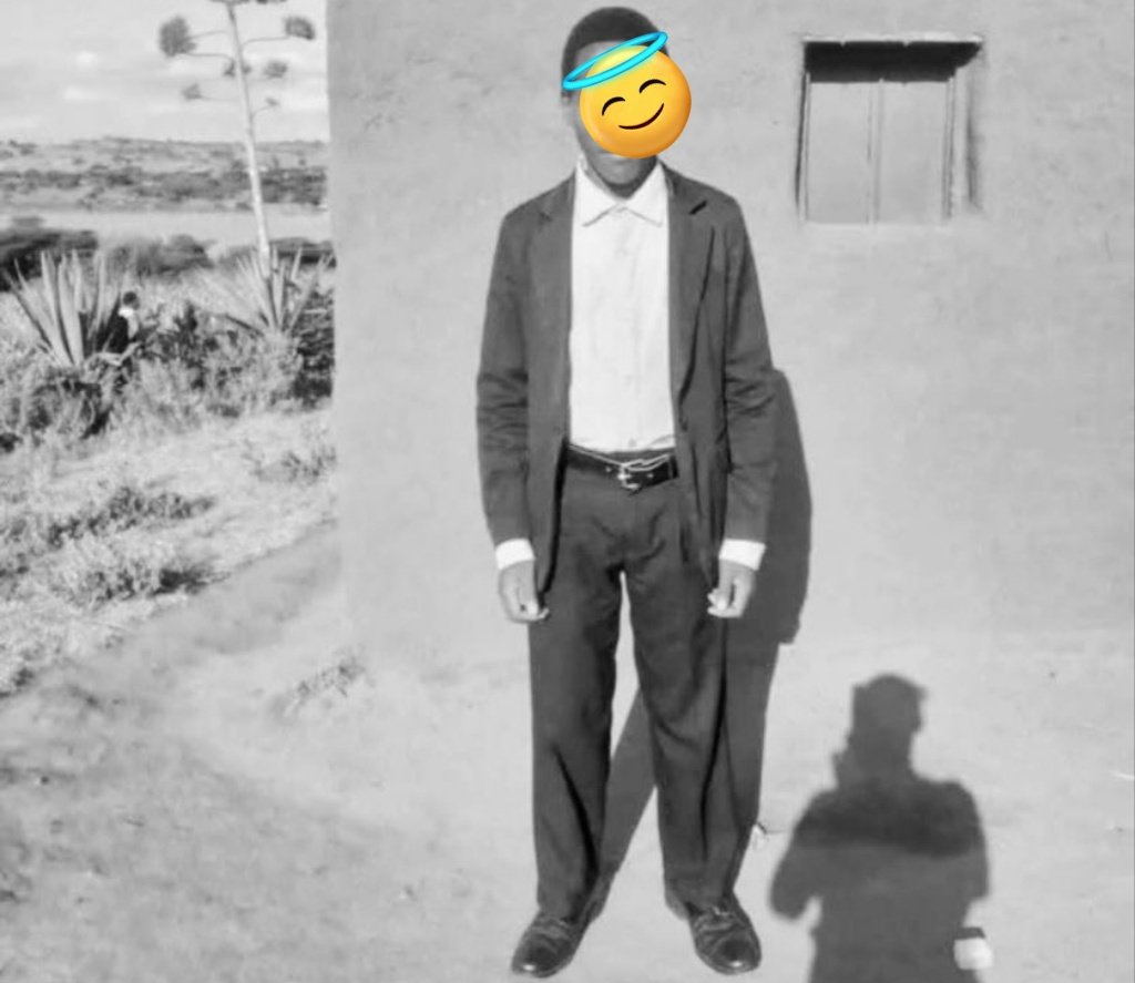 maluu_captain's tweet photo. 🚨Kesho ifike niende kanisani mm..!😂🙌 https://t.co/ld4I7WO8yq