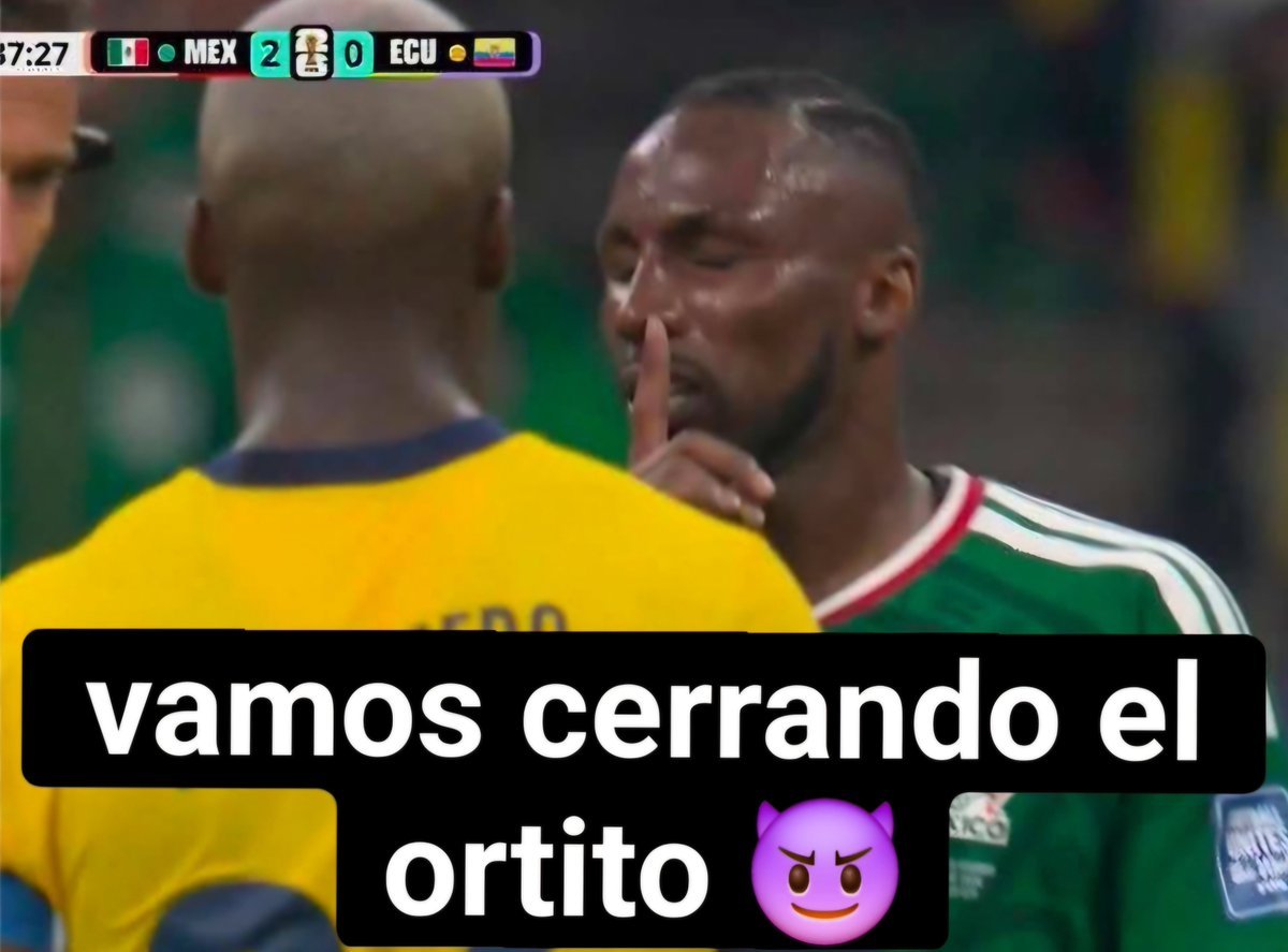 guitarfire54's tweet photo. @unmartiniporfa1 A ustedes nadie por que a nadie le interesan si no sabes de futbol calla perra https://t.co/71k0vy2dE6