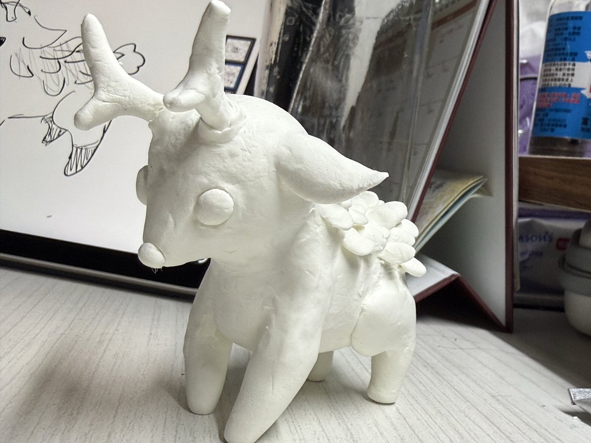 StarLake_2295's tweet photo. 第一次做模型紀錄
#HandmadeCrafts #airdryclay https://t.co/BfEDICZEKE