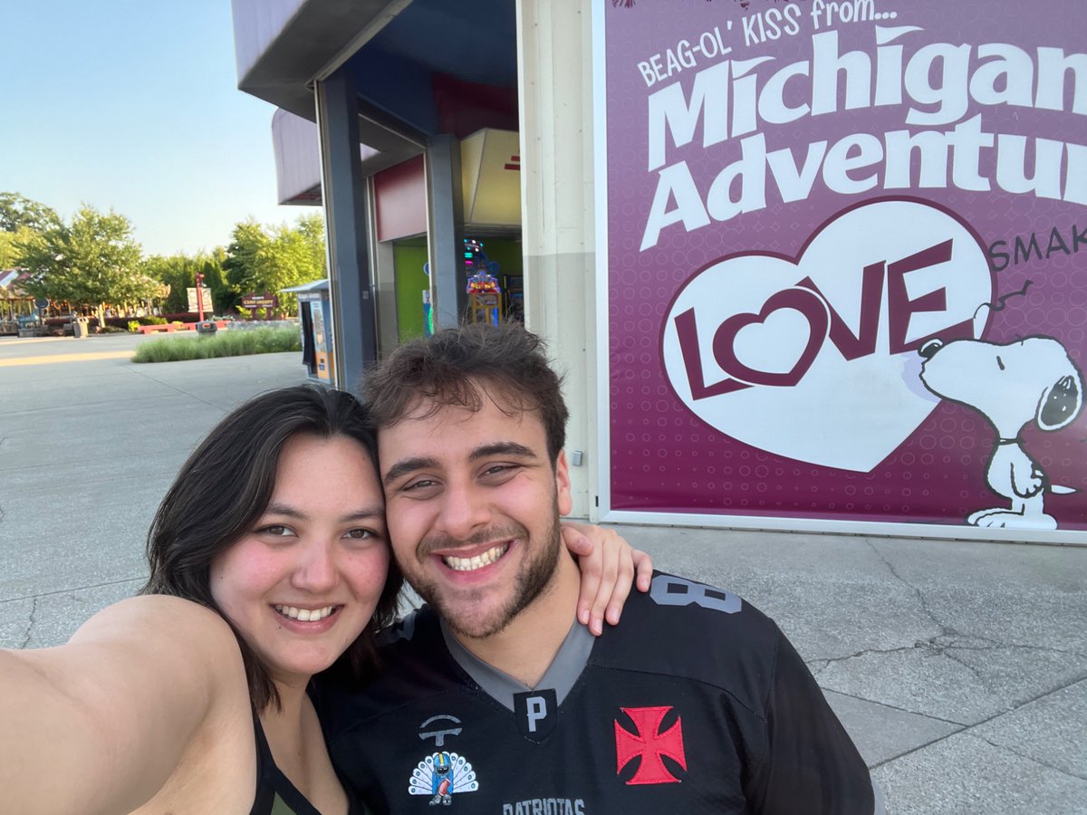 1Faalsen's tweet photo. @fncvhs Me and my bf I met at Masters Toronto https://t.co/olR8Hzx4PT