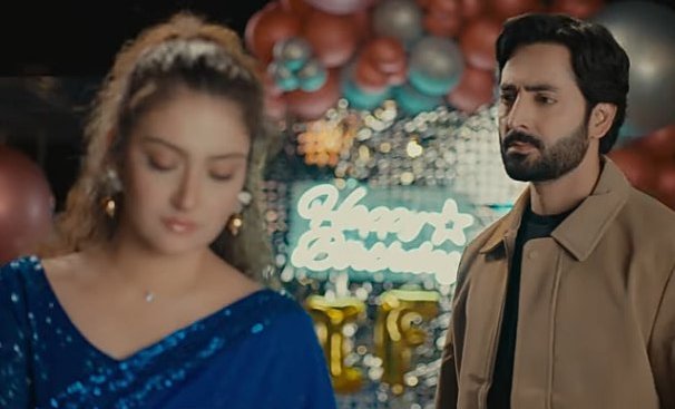 DanishxMajestic's tweet photo. @d5sta Because in the last part of today's episode, Sayhaan asked Ilham, "Tomorrow is Elif's birthday. Can you become Elif for just one day?"
Behind them, it's written, "Happy Birthday, Elif." https://t.co/7FvphPTcBZ