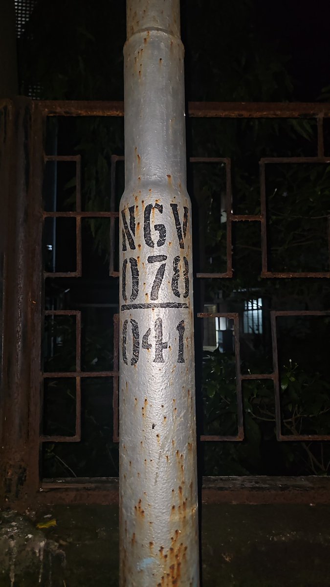 pschogale's tweet photo. @Adani_Elec_Mum @mybmcWardN @mybmc सदर लाईट पोल अनेक दिवसापासून बंद आहे कृपया लवकरात लवकर चालू करावी.साईनाथ नगर रोड,मातोश्री रमाबाई ठाकरे हॉस्पिटलच्या बाजूला घाटकोपर पश्चिम मुंबई =वॉर्ड 126
@ramkadam @KiritSomaiya @TawdeRitu @manoj_kotak https://t.co/PtTysoltVA