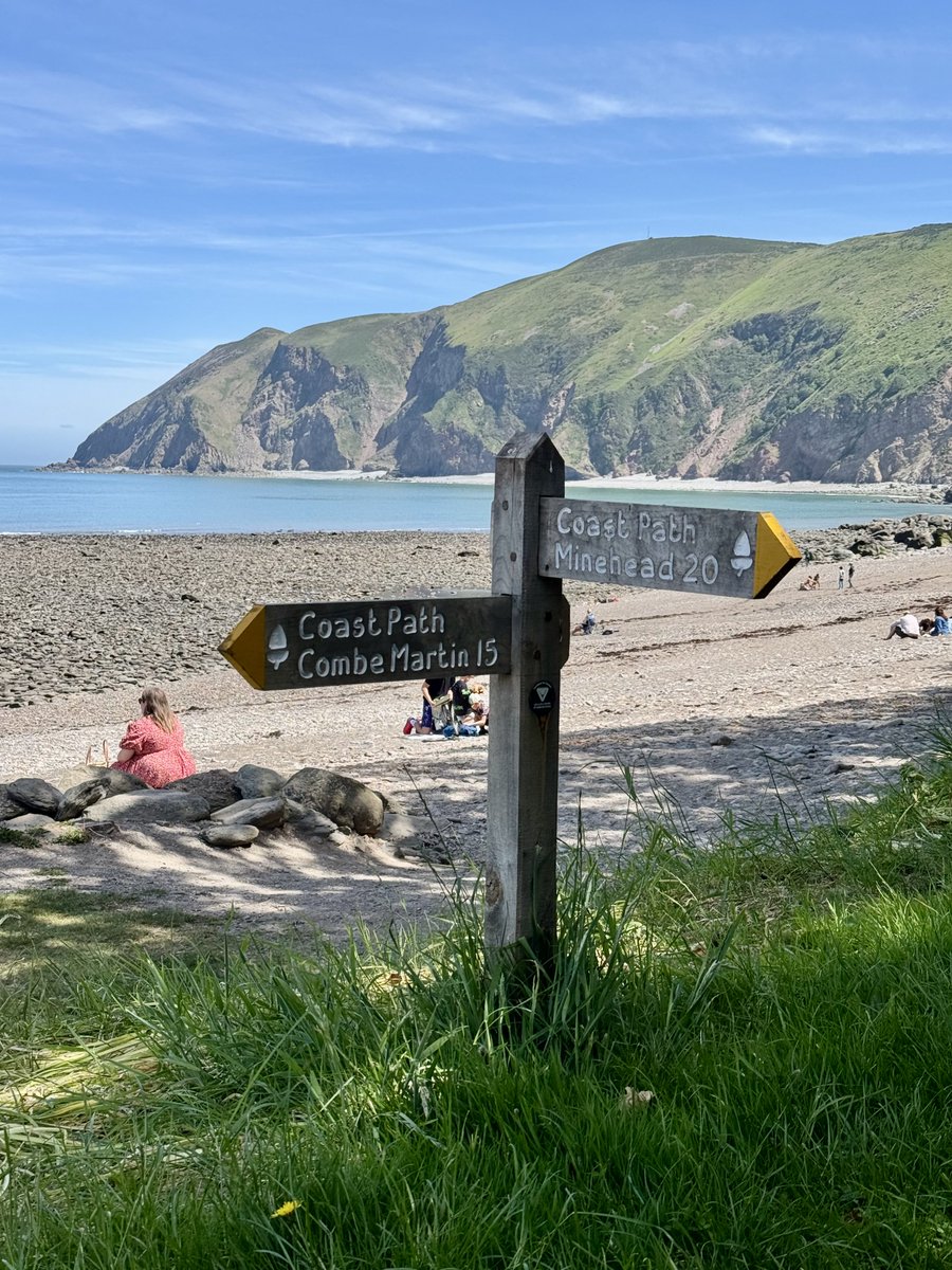 InfoCombeMartin's tweet photo. Walk the South West Coast Path Lynmouth/Lynton - Combe Martin. Challenging climbs on route including reaching the summit of Great Hangman at 1,043 ft the highest point of the entire SWCP. Stunning views, away from civilisation, bliss! #strenuous #hike #Exmoor https://t.co/bvP5ssKtQR