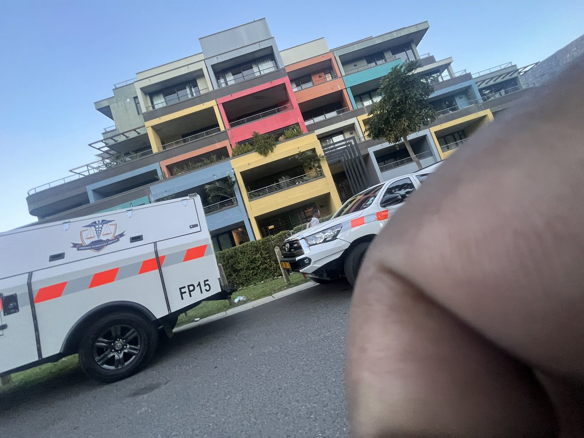 LudidiVelani's tweet photo. The body of Jayden Adams is about to removed from his apartment. Forensic experts have been in his room for hours. Iqraam Rayners has been here since my arrival at 2pm.

Soccer star Jayden Adams family gathers to mourn after his sudden death 

https://t.co/gWo4rZH1Ln https://t.co/QavIJUpNr9