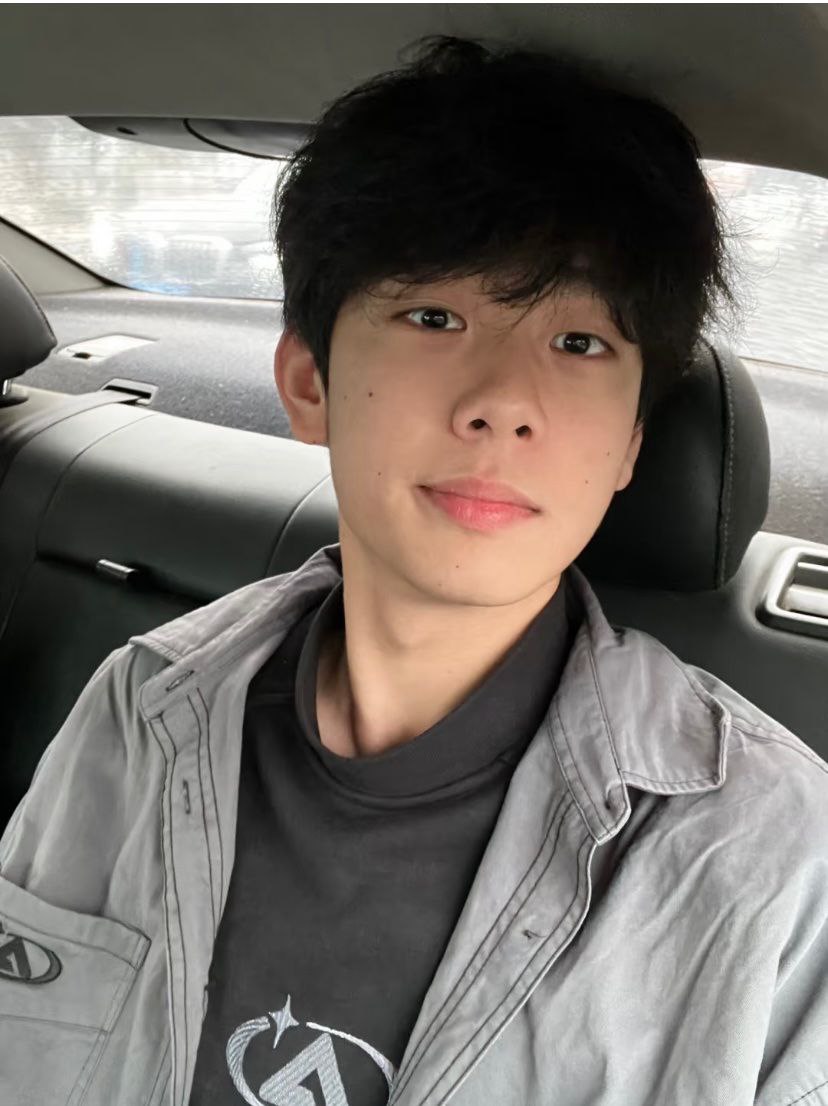 jstolec's tweet photo. 飞机杯好用是好用，就是有点费手，想找个老婆用嘴帮我吸，要口活好的，做我的人肉飞机杯，拿屌宠你 https://t.co/5Gqwh3NjUz