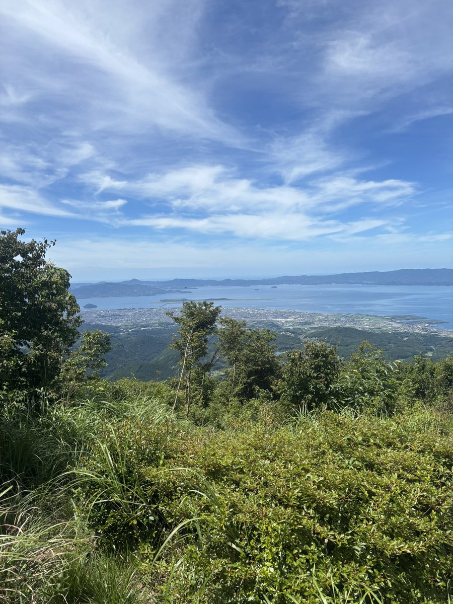 Livinghardnow's tweet photo. #郡岳
#遠目山
#長崎
#大村
#11キロ
#5時間���
#1年半ぶり登山
#バリシンドかった https://t.co/y4XIe4rX1I