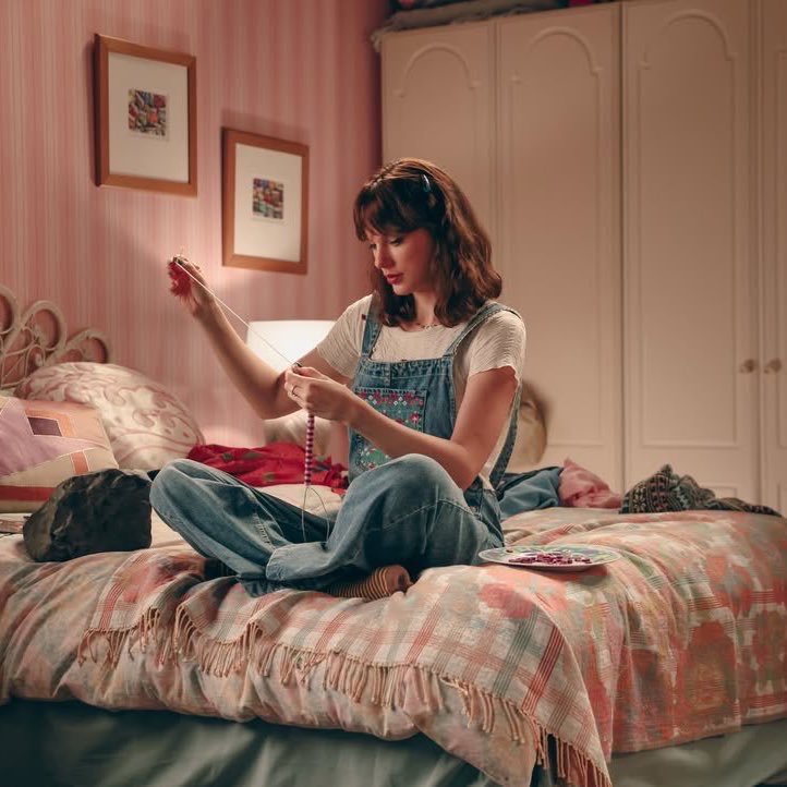 Taylor Swift Charts tweet media