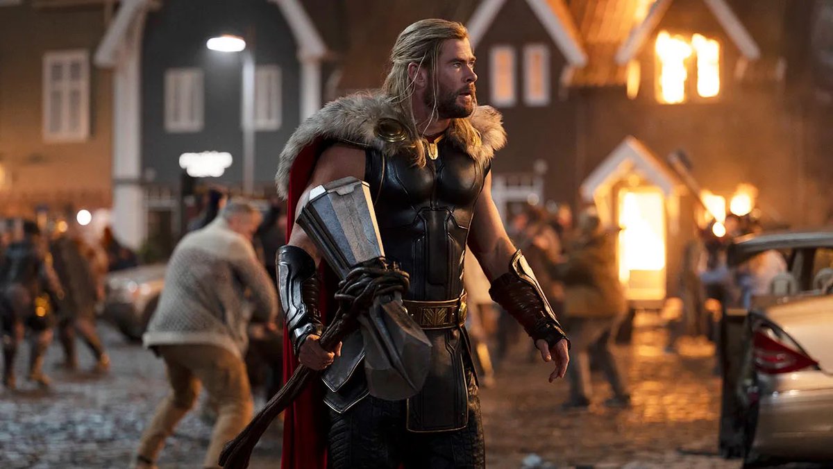 djodjeee_'s tweet photo. I prefer this look

Probably my favorite Thor design in the MCU https://t.co/OxUaCdR4O0