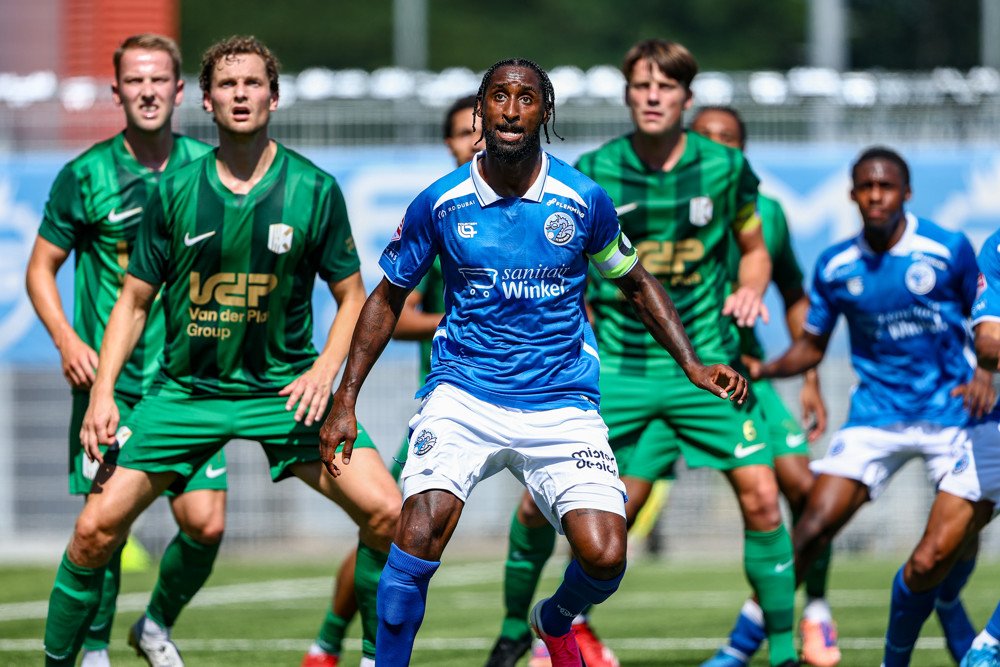KvvQuickBoys's tweet photo. 📸 FOTO'S | De oefenwedstrijd tussen @mijnfcdenbosch en Quick Boys (3-1) in beeld. 

#dboqui #preseason #proshotsnl https://t.co/F59RKhkNb8