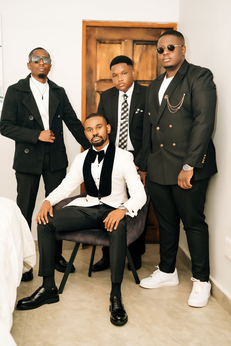 Kay_Mabinza's tweet photo. Mabinza family https://t.co/SZFEylrBSX