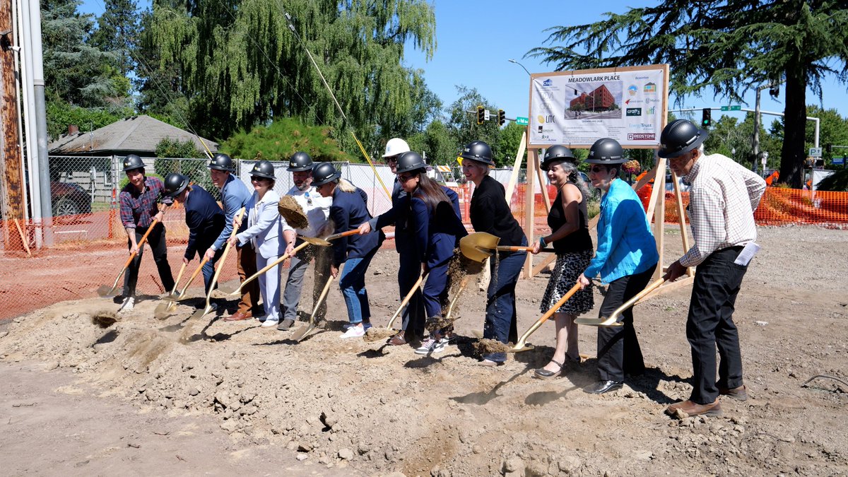WashcoOregon's tweet photo. As senior homelessness continues to rise nationally, leaders from federal, state and local levels joined @cpahoregon this week to break ground on Meadowlark Place, a new 6 story affordable housing @oregonmetro bond-funded community. For more info visit https://t.co/PxGNDykAZu. https://t.co/bmk8Zwxtnt