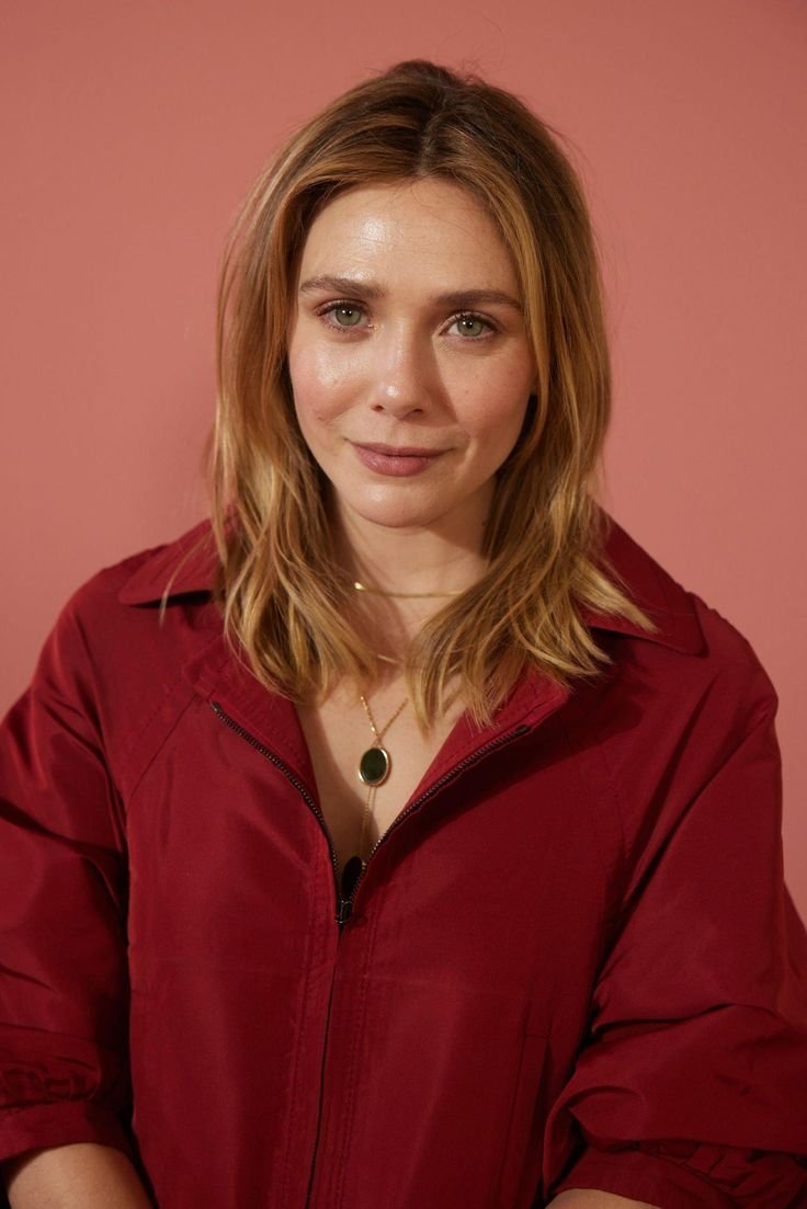 allurecrave's tweet photo. elizabeth olsen ♡ https://t.co/hN1hHriTKv