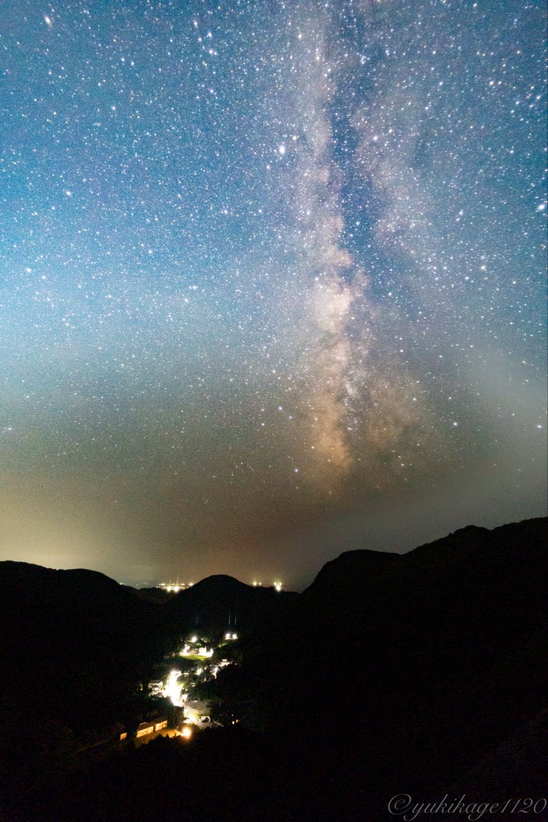 IceHeartYUKKIs's tweet photo. 近場だけど久々に星
SONY α7C
SAMYANG AF 14mm F2.8 FE

#天の川 #MilkyWay #星景写真 #長崎 #写真で奏でる私の世界 #ファインダー越しの私の世界 https://t.co/Jp6etgXlR8