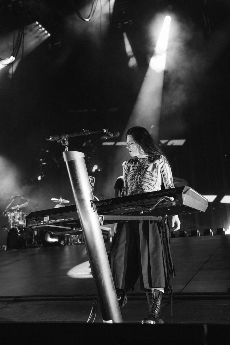 evanescence's tweet photo. Noblesville, IN 7.9.26 Part 4

📷 @thiswildbemis https://t.co/zWCaBtv6m9