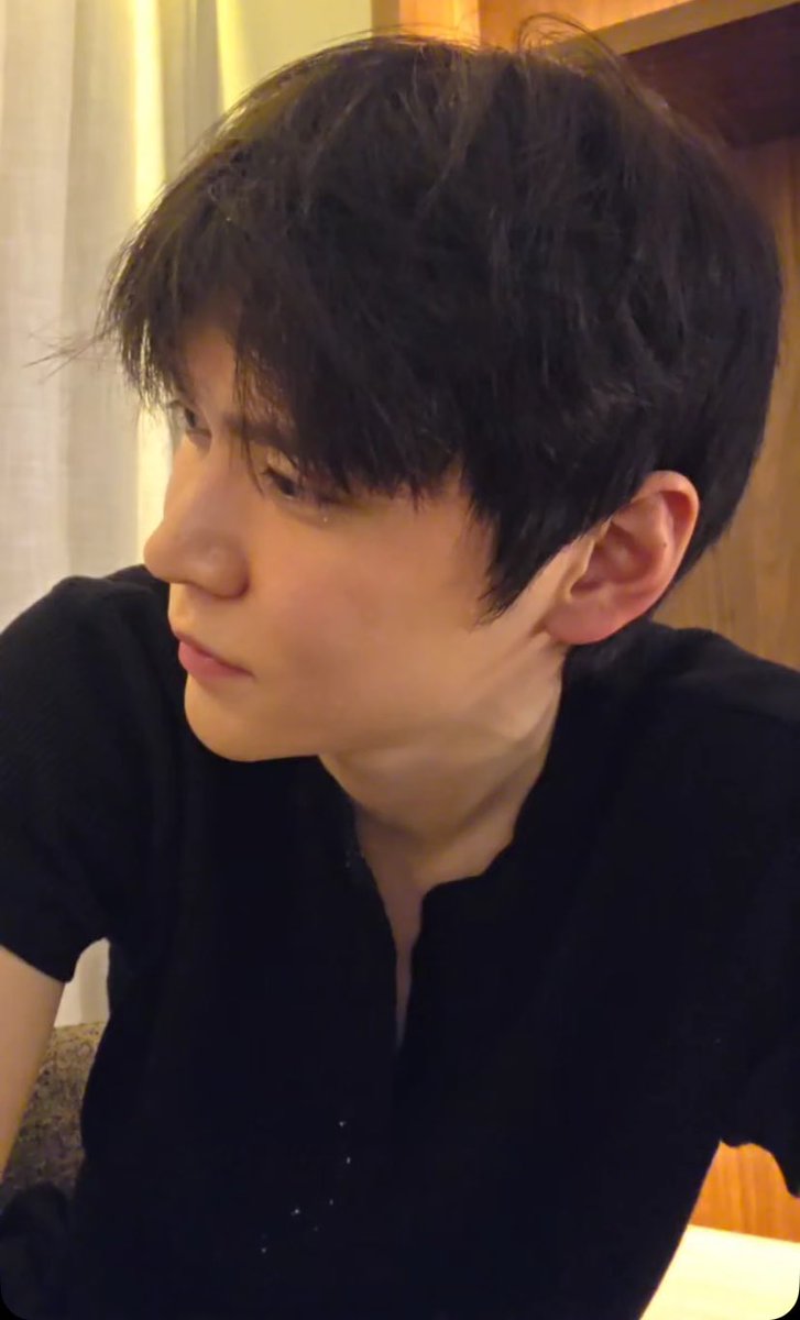 merryabbyboo's tweet photo. 😕

…

จะไม่ง้อเค้าเหรอ?

ง้อไรอะอ้วน..?

พี่หินก็เป็นแบบนี้ตลอด

🤨?

สรุปจะไม่ง้อเค้าแล้วปล่อยเค้างอนจนตายเลยใช่มั้ย?

แล้วเรางอนไรพี่ครับ จู่ ๆ ก็งอน

งอนที่พี่ไม่สนใจเค้า

ตอนไหนครับ

เมื่อกี้ พี่หินหันไปมองอะไรไม่รู้ 1 วิ

อ้วน เอาดี ๆ ครับ

เค้าพูดชัดแล้ว ไม่ง้อก็แล้วแต่😾 https://t.co/D5Pzmdktys
