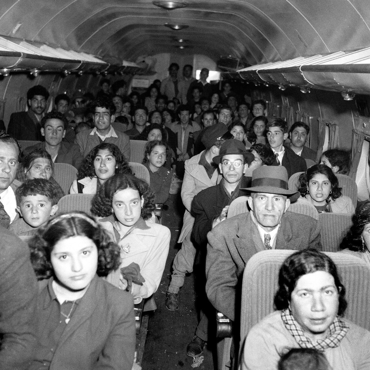 OrientalJews's tweet photo. Iraqi Jews on a plane leaving for Israel 🇮🇱 https://t.co/E3zgy8KZp1