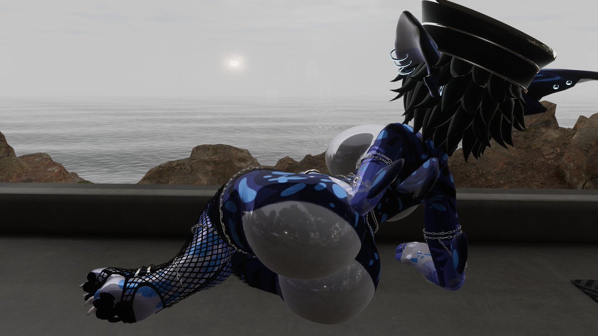 PhotogenicNugge's tweet photo. The view is quite nice isn't it?

#vrchat #vr #sabrean #shark https://t.co/rOCKAX9r58