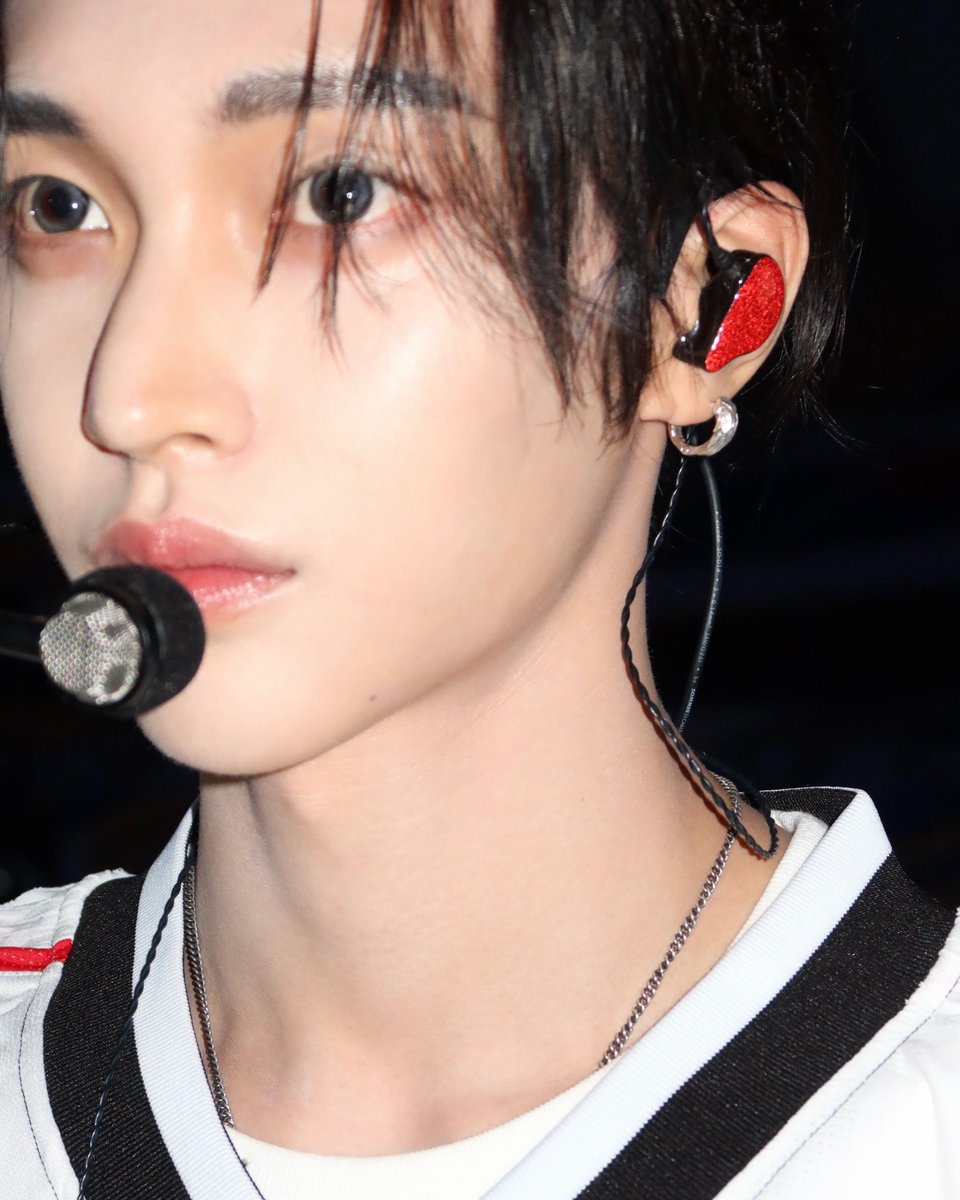 Wonbin tweet media