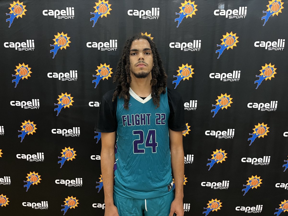 BigShotsGameMVP's tweet photo. #BIGSHOTS #MYRTLEBEACHLIVE

17U GOLD OPEN 

FLIGHT 22 - White 79
33 Jayden Daniels 26
24 Isaac Bailey 16

H3H 61
30 Dillion Proctor 28
11 Kyler Garrison 14 https://t.co/anCtwVfw7a