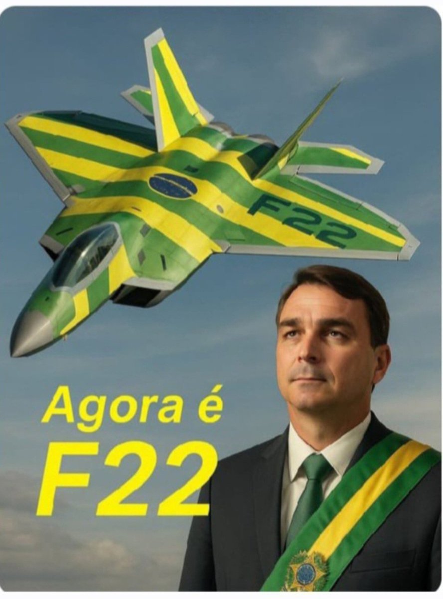 CelesteCalestro's tweet photo. @BolsonaroSP @FlavioBolsonaro @jairbolsonaro Estamos com Flávio e Jair Messias Bolsonaro até depois do fim 🤜🤛 Outubro #F22 https://t.co/700k1D5pMO