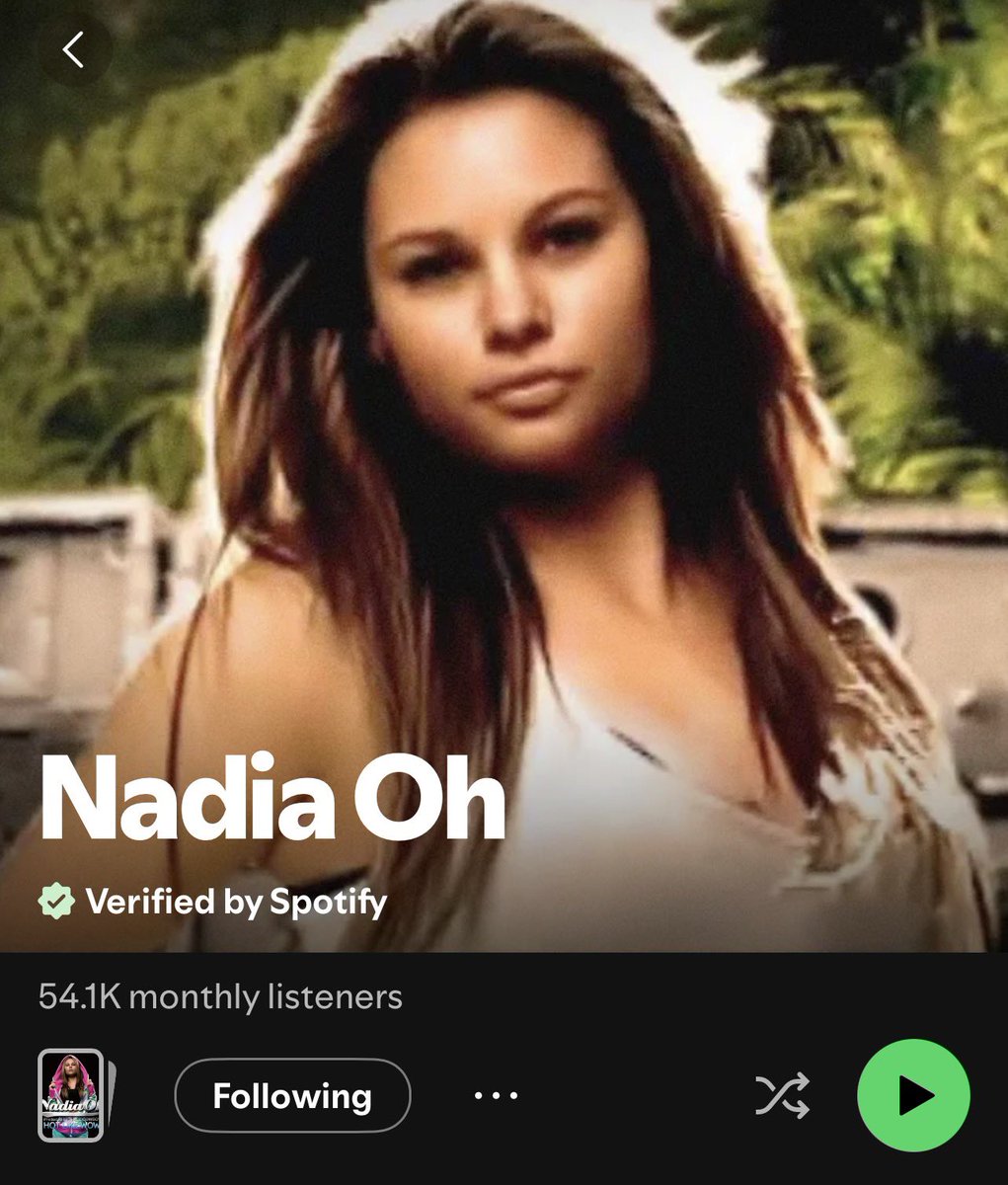 NadiaOhCharts's tweet photo. Nadia Oh's Spotify profile picture has been updated. https://t.co/7a99vywo8x