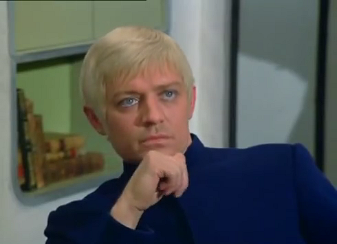 susydalgesso's tweet photo. Voi non eravate ancora nati quando la sottoscritta era innamorata di questa serie e del suo attore principale #EdwardStraiker #UfoShadow #EdBishop
Che nostalgia... https://t.co/WmrZiB0oLe