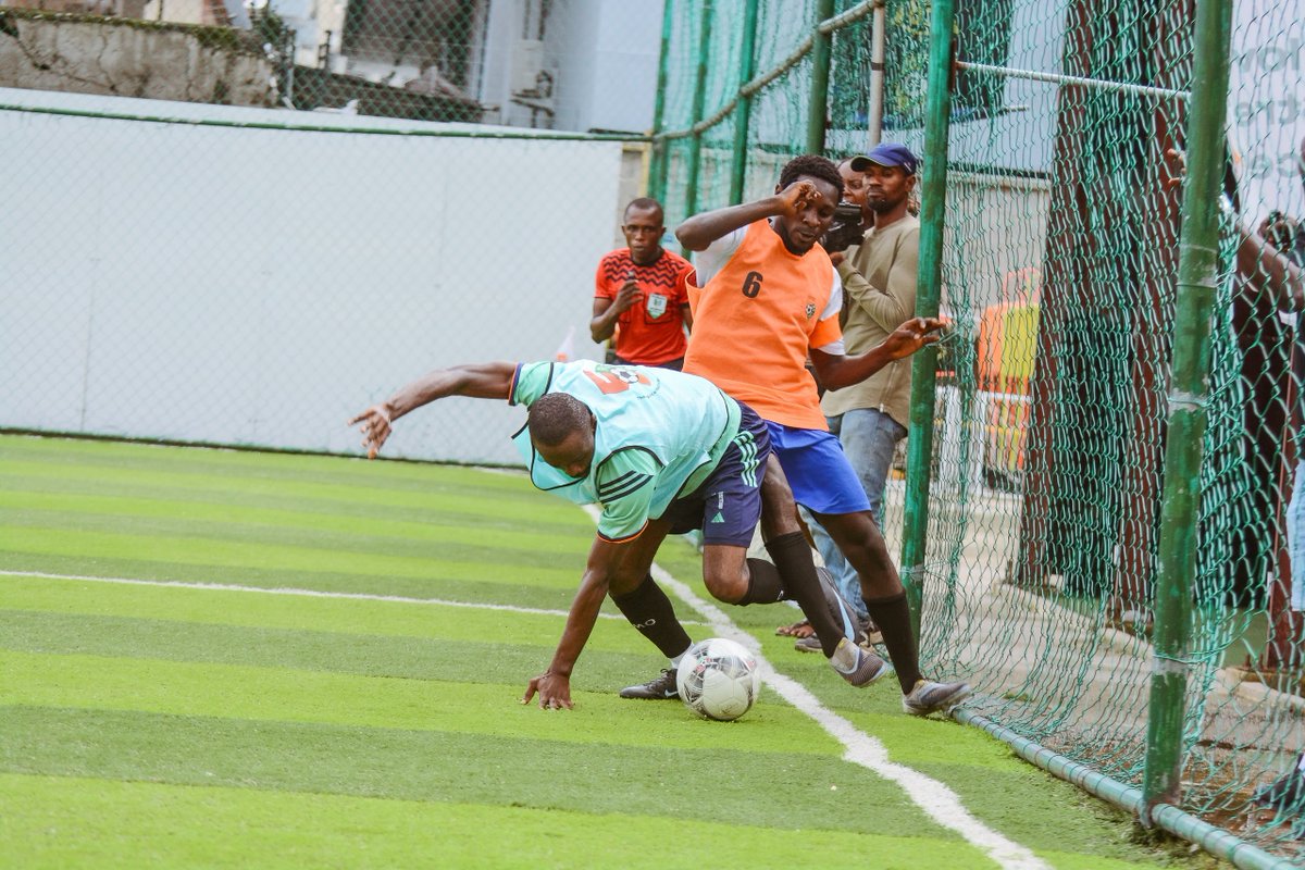Spires5Aside's tweet photo. 🚨 ASDI Academy are Champions of the Ikeja Division after an enthrilling encounter that had intensity, goals and pure drama of a worthy final. 🤩 

FT' Wasola FC 4-7 ASDI Academy 

#Spires5aside https://t.co/gKLkQbsyt8