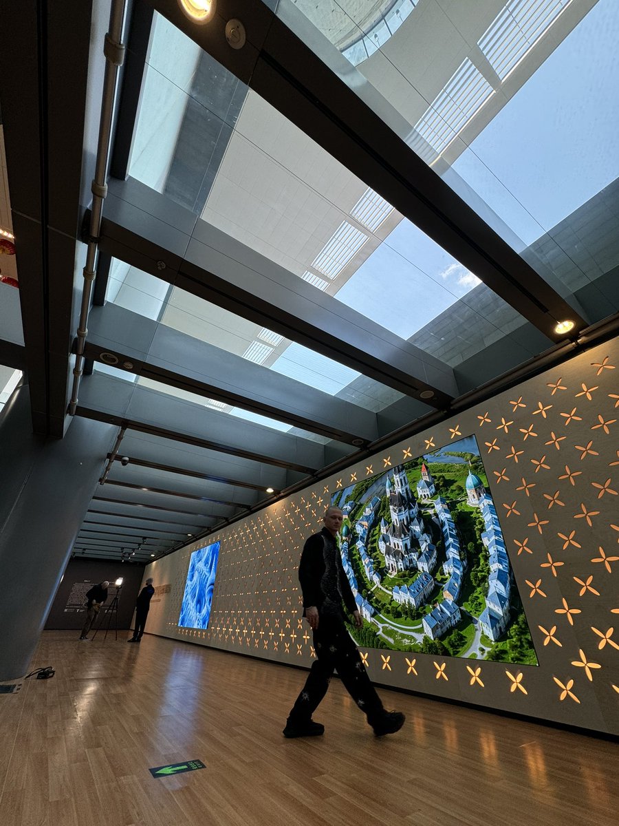 Lbank_'s tweet photo. Hello from China 🇨🇳 https://t.co/kAmrLNgnyd