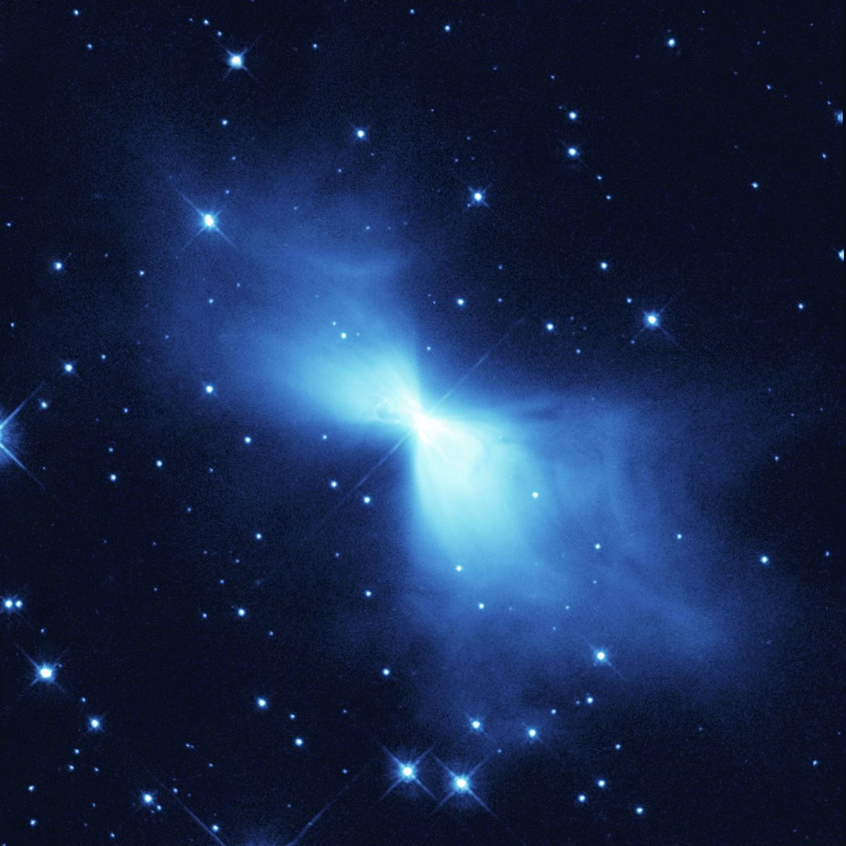 universal_sci's tweet photo. A cosmic masterpiece in blue: the Boomerang Nebula, the coldest known natural place in the universe.

(Credit: ESA/NASA) https://t.co/ksh11W24aw