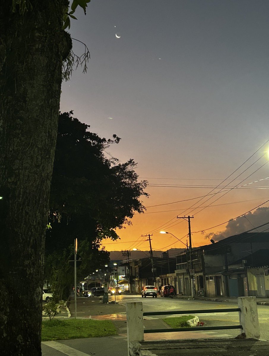 BellVelvetRed's tweet photo. @aestheticsguyy Era só uma, mas essa é a terceira https://t.co/Wf9ccf32wt